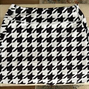 Houndstooth Tennis Skirt